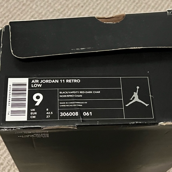 Nike Air Jordan 11 Retro Low size 9 - Picture 7 of 8